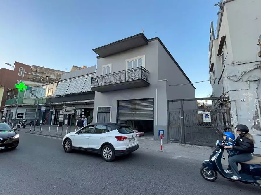 Immagine 2 di Appartamento in vendita  in via veneto a Torre Annunziata