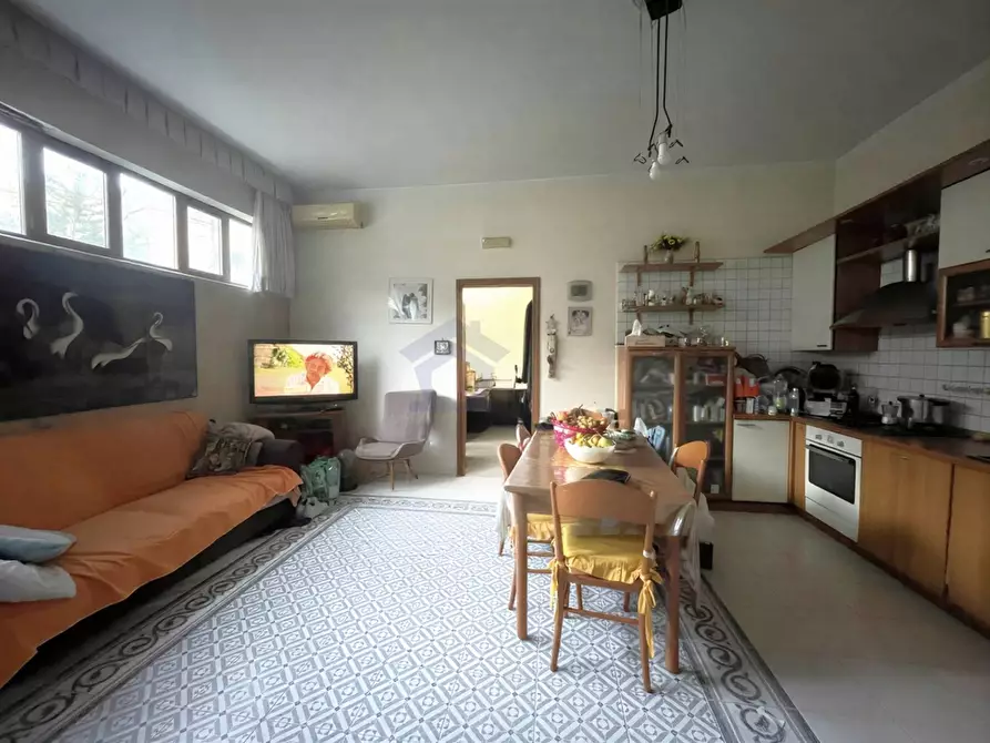 Immagine 5 di Appartamento in vendita  in via veneto a Torre Annunziata