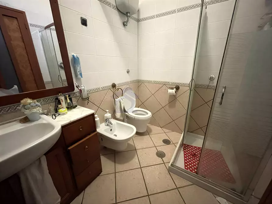 Immagine 8 di Appartamento in vendita  in via veneto a Torre Annunziata