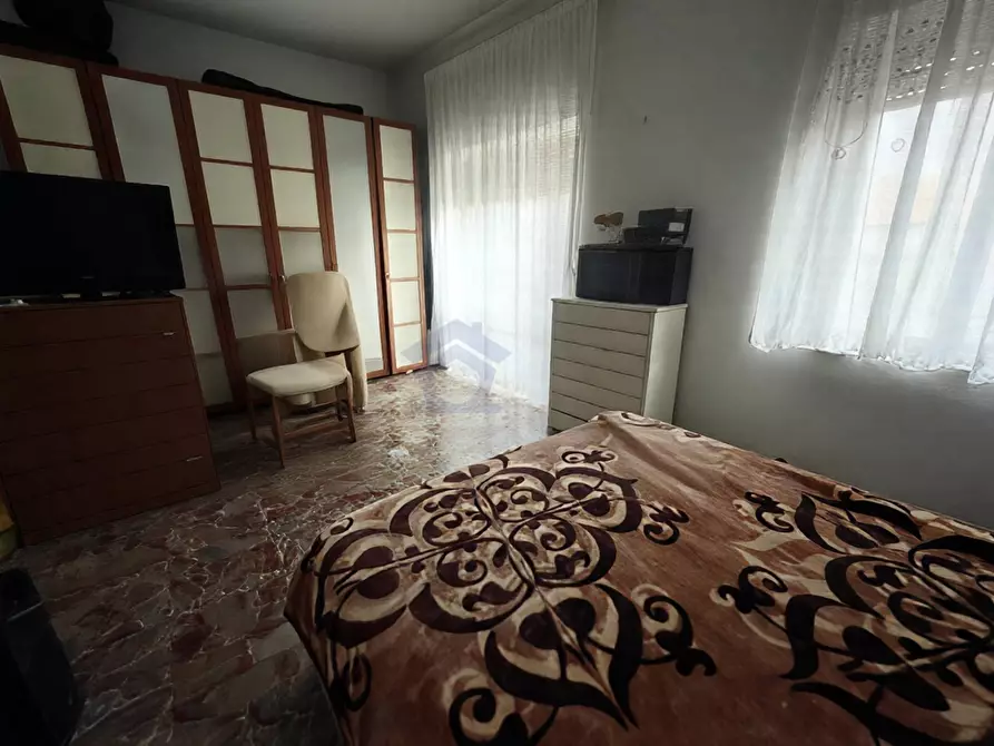 Immagine 13 di Appartamento in vendita  in via veneto a Torre Annunziata