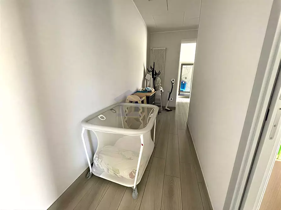 Immagine 12 di Appartamento in vendita  in piazza ernesto cesaro a Torre Annunziata