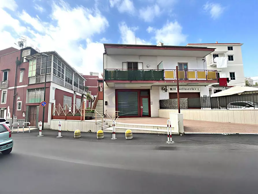 Immagine 1 di Villa in vendita  in via ciro menotti a Cercola