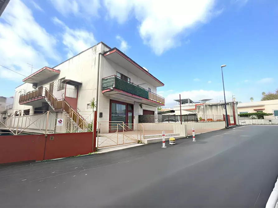 Immagine 2 di Villa in vendita  in via ciro menotti a Cercola