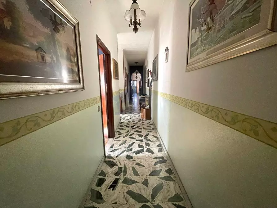Immagine 18 di Villa in vendita  in via ciro menotti a Cercola