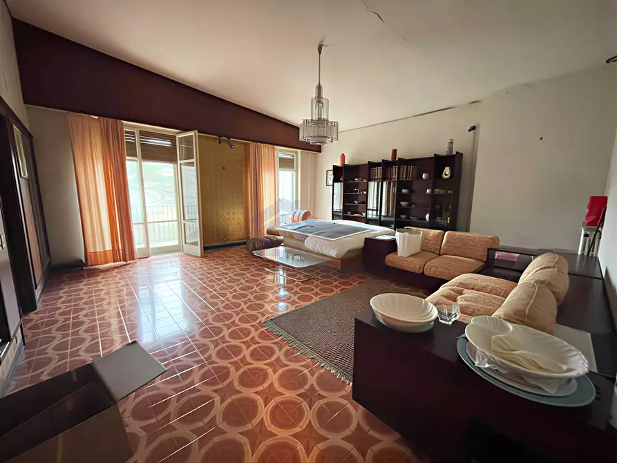 Immagine 12 di Villa in vendita  in via roma a Torre Annunziata