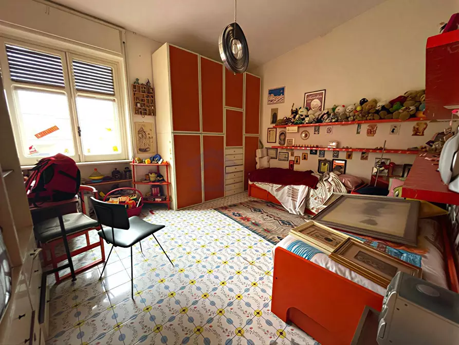 Immagine 19 di Villa in vendita  in via roma a Torre Annunziata