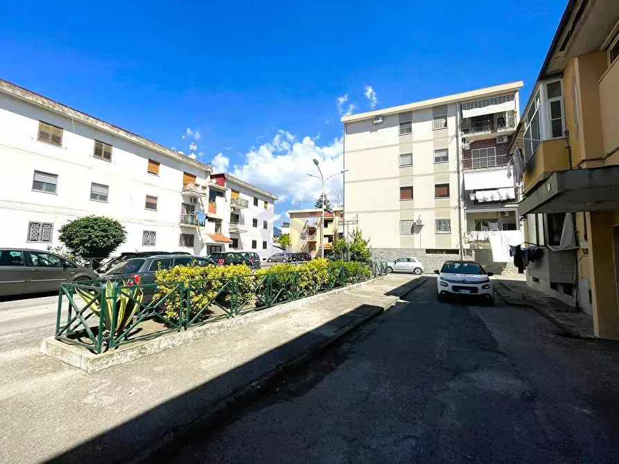 Immagine 2 di Appartamento in vendita  in via parco triesta a Torre Annunziata