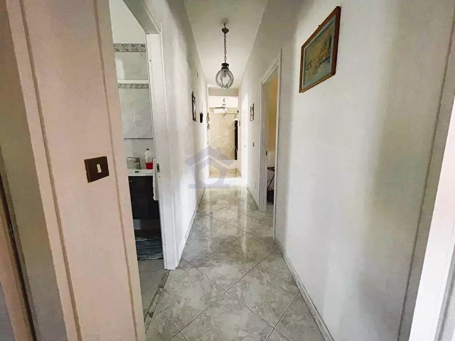 Immagine 21 di Appartamento in vendita  in via parco triesta a Torre Annunziata