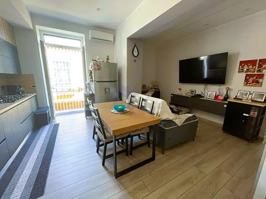 Immagine 1 di Appartamento in vendita  in piazza ernesto cesaro a Torre Annunziata