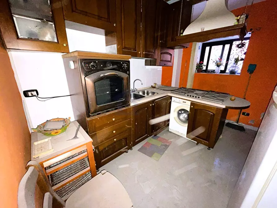 Immagine 18 di Appartamento in vendita  in Via Plinio a Torre Annunziata