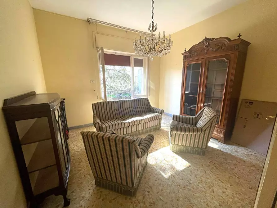 Immagine 4 di Appartamento in vendita  in via gambardella a Torre Annunziata