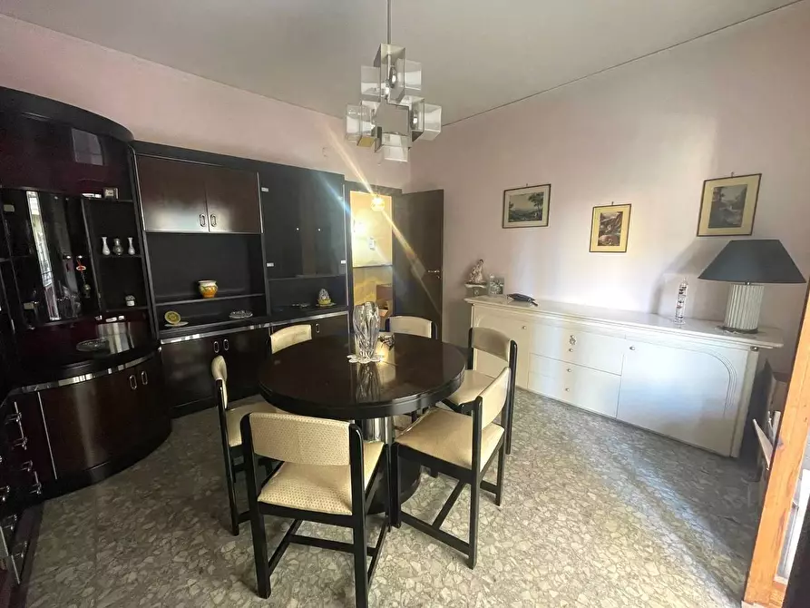 Immagine 4 di Appartamento in vendita  in via iv giornate a Torre Annunziata