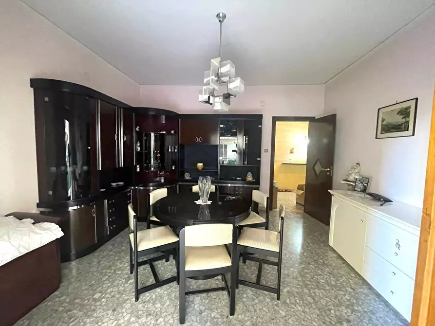 Immagine 5 di Appartamento in vendita  in via iv giornate a Torre Annunziata