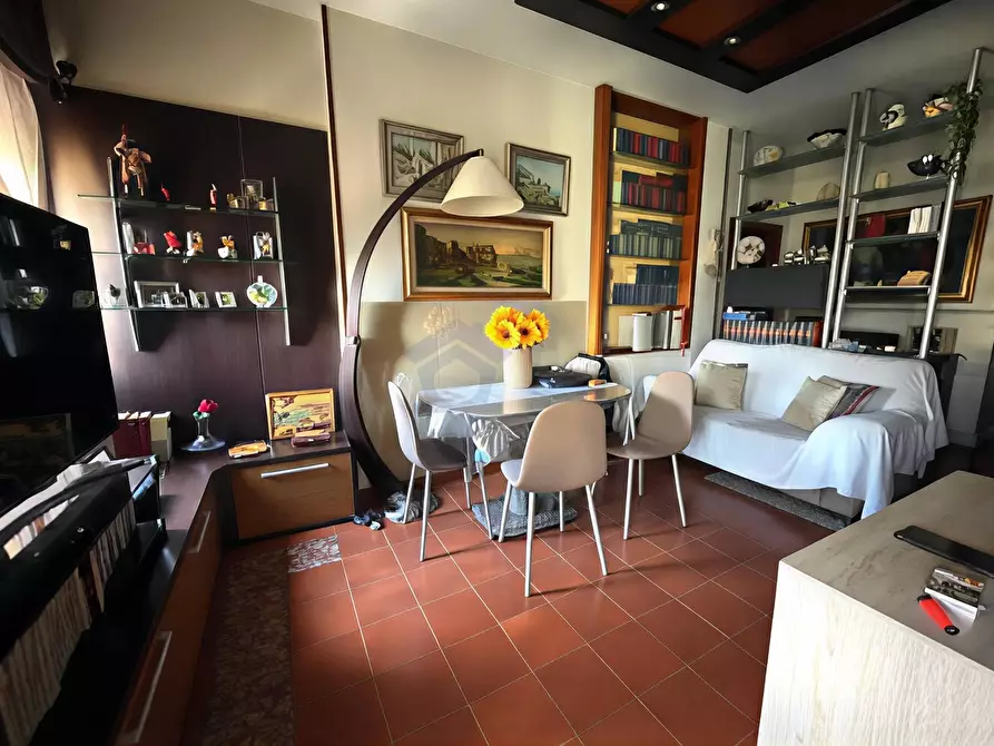 Immagine 7 di Appartamento in vendita  in via tagliamonte a Torre Annunziata