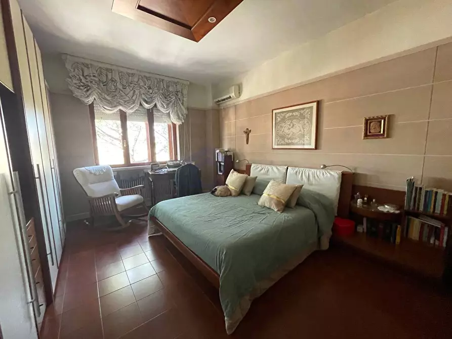 Immagine 19 di Appartamento in vendita  in via tagliamonte a Torre Annunziata