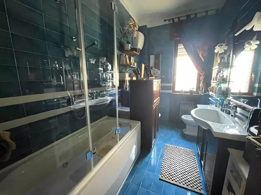 Immagine 23 di Appartamento in vendita  in via tagliamonte a Torre Annunziata