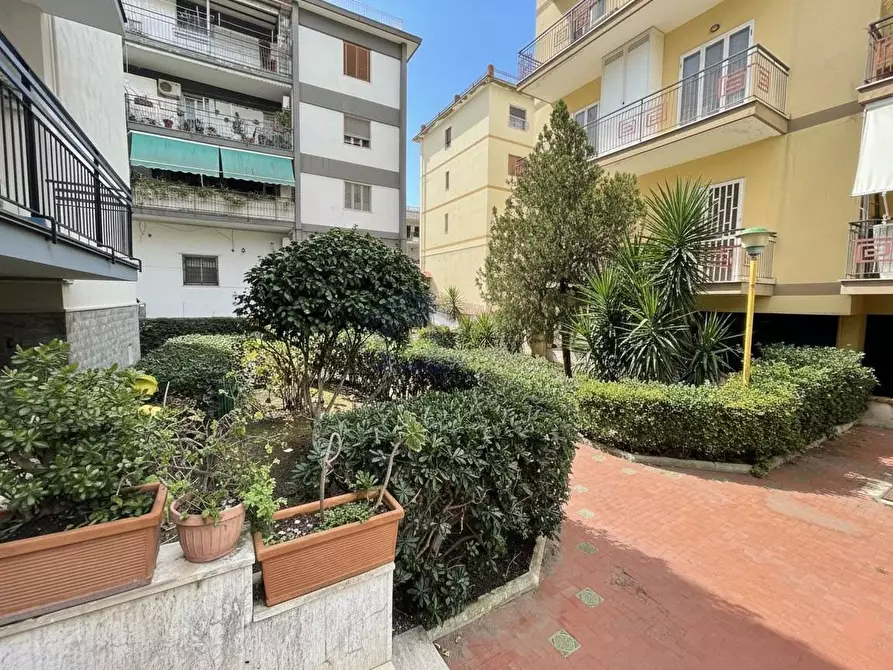 Immagine 1 di Appartamento in vendita  in via cardinal prisco a Boscotrecase