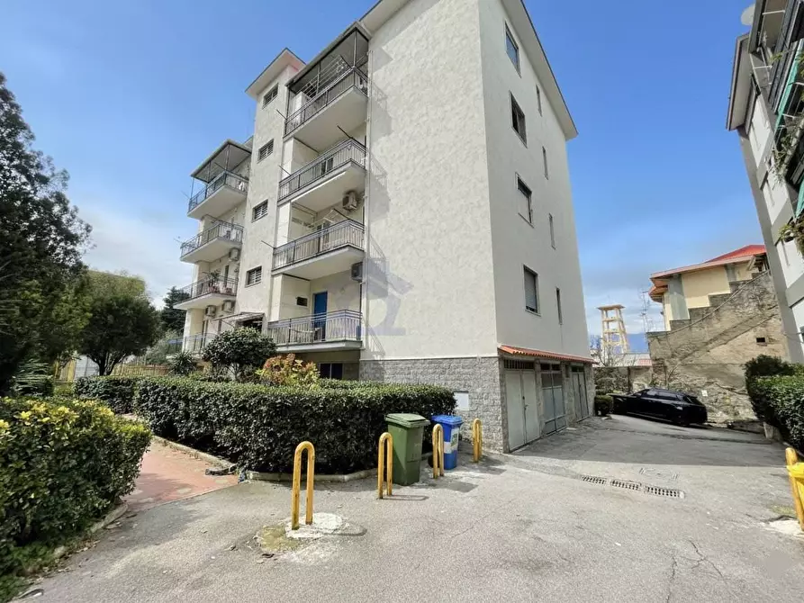 Immagine 2 di Appartamento in vendita  in via cardinal prisco a Boscotrecase