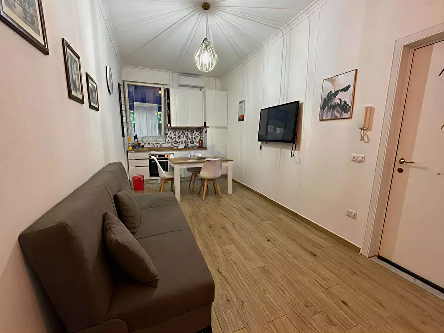 Immagine 5 di Appartamento in vendita  in via cardinal prisco a Boscotrecase