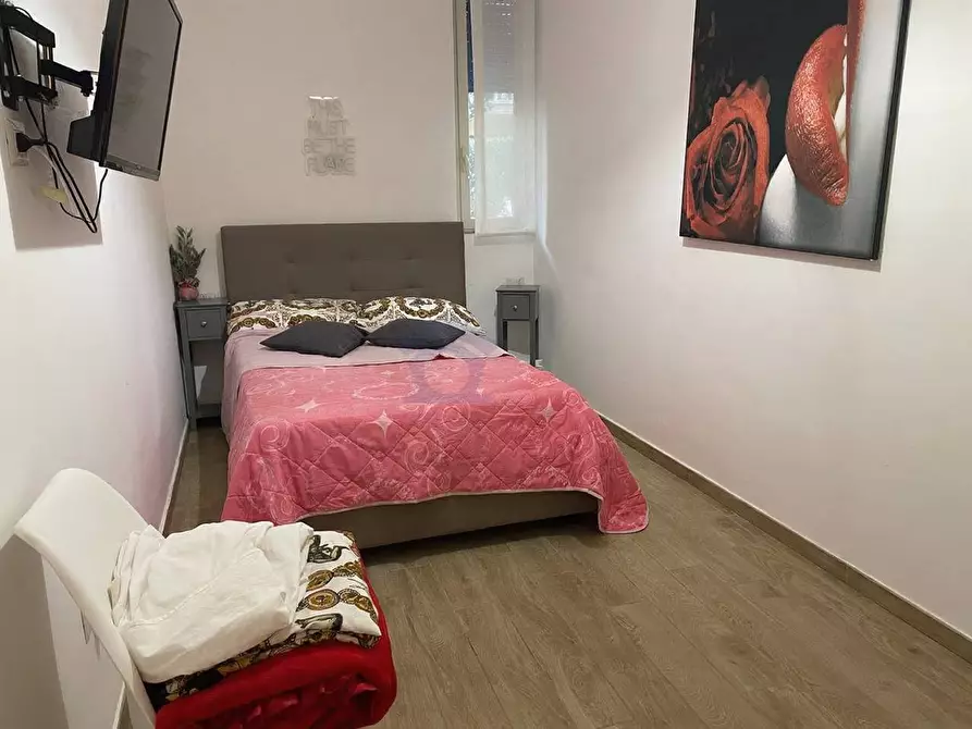 Immagine 10 di Appartamento in vendita  in via cardinal prisco a Boscotrecase