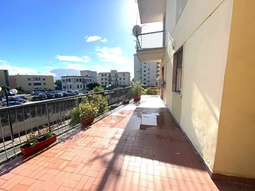 Immagine 5 di Appartamento in vendita  in via gambardella a Torre Annunziata