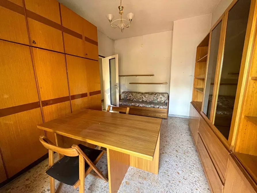 Immagine 22 di Appartamento in vendita  in via gambardella a Torre Annunziata