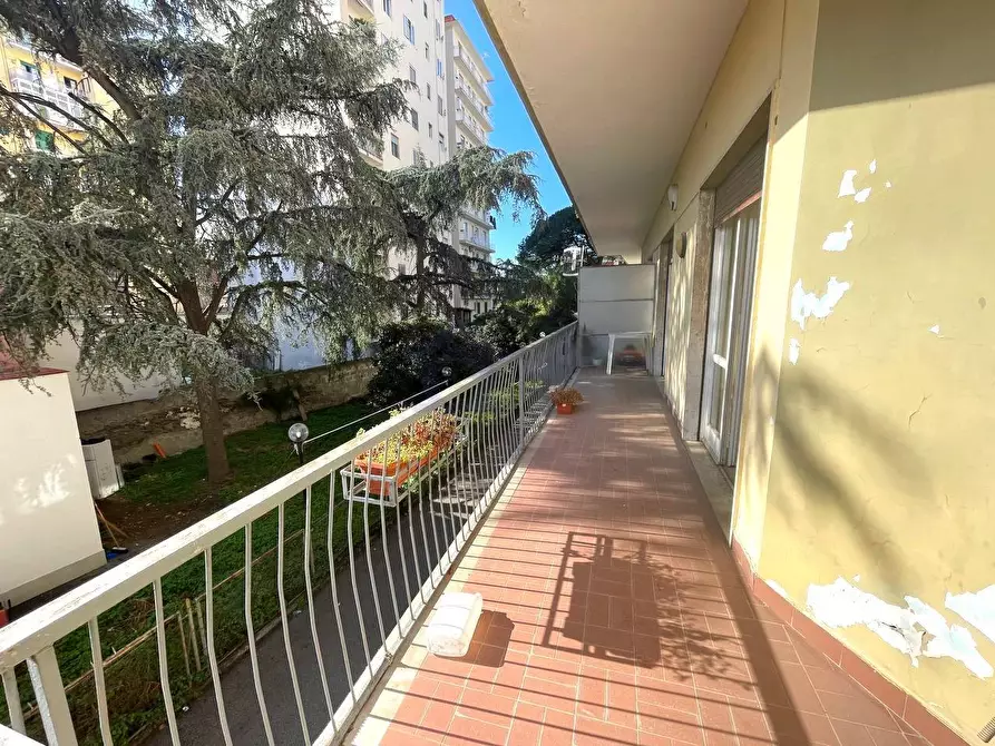 Immagine 25 di Appartamento in vendita  in via gambardella a Torre Annunziata