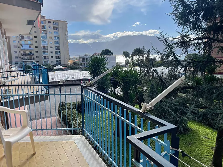 Immagine 3 di Appartamento in vendita  in via caravelli a Torre Annunziata