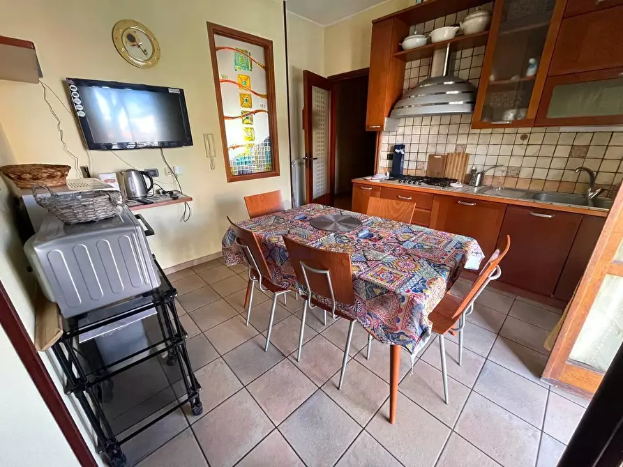 Immagine 10 di Appartamento in vendita  in via caravelli a Torre Annunziata