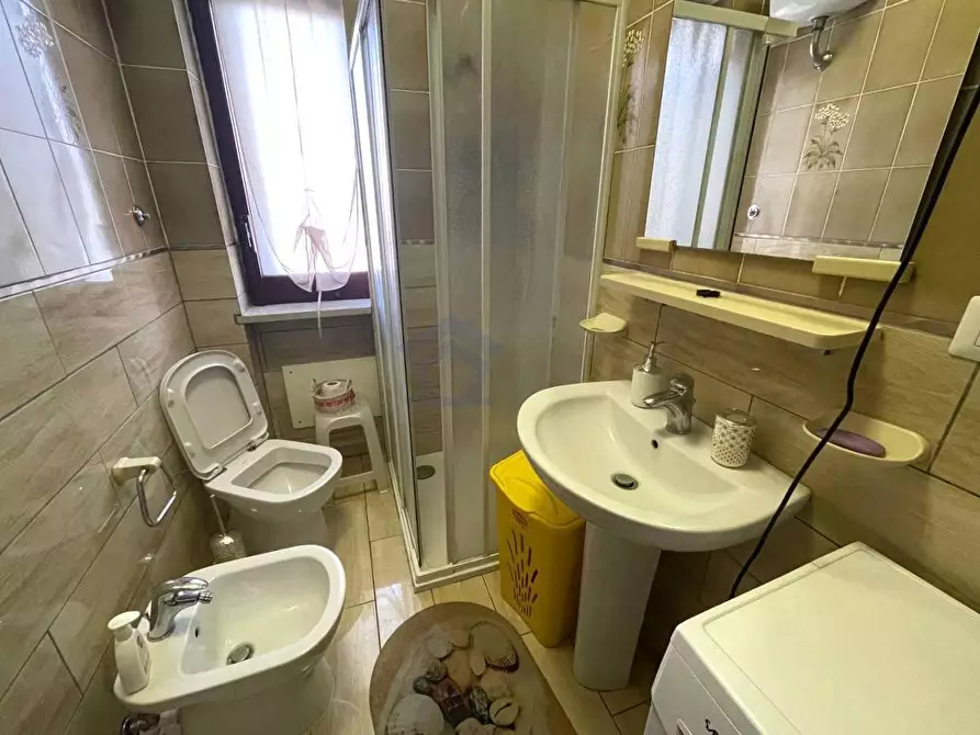 Immagine 12 di Appartamento in vendita  in via caravelli a Torre Annunziata