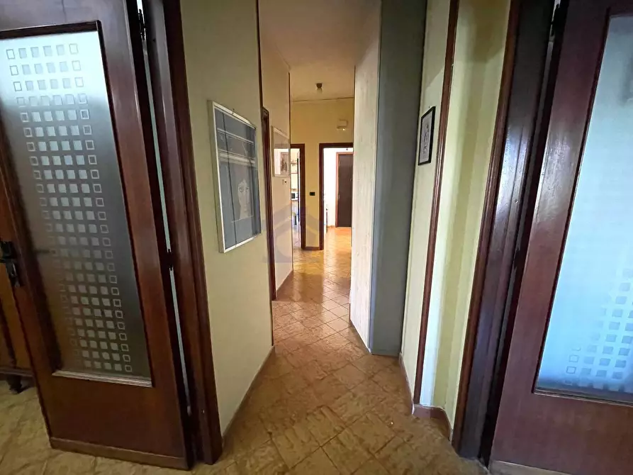 Immagine 19 di Appartamento in vendita  in via caravelli a Torre Annunziata