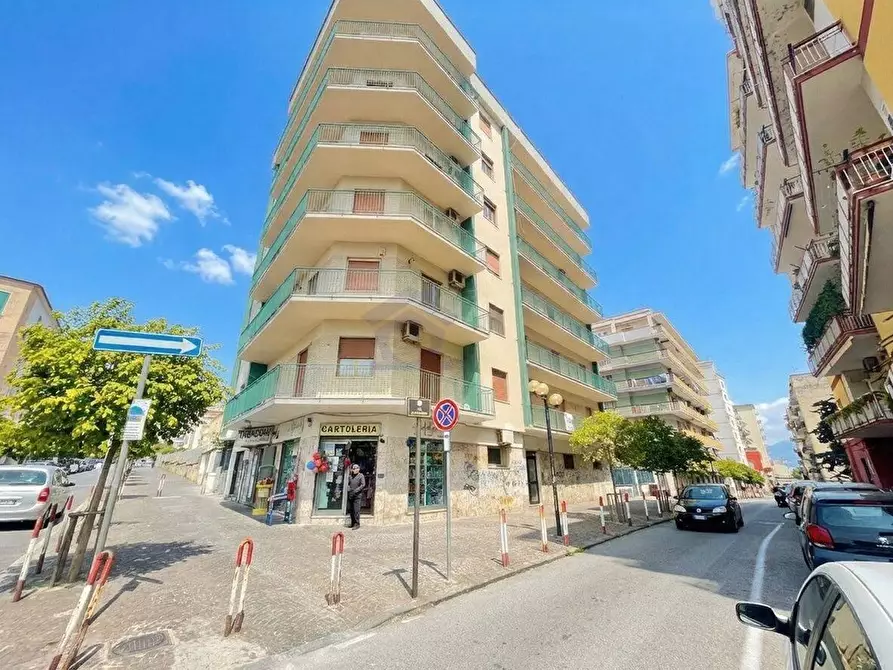 Immagine 3 di Appartamento in vendita  in via iv giornate a Torre Annunziata