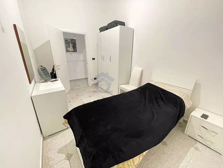 Immagine 14 di Appartamento in vendita  in via sepolcri a Torre Annunziata