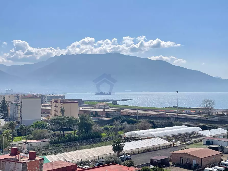 Immagine 2 di Appartamento in vendita  in via roma a Torre Annunziata