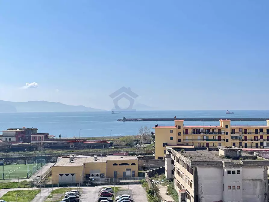 Immagine 3 di Appartamento in vendita  in via roma a Torre Annunziata