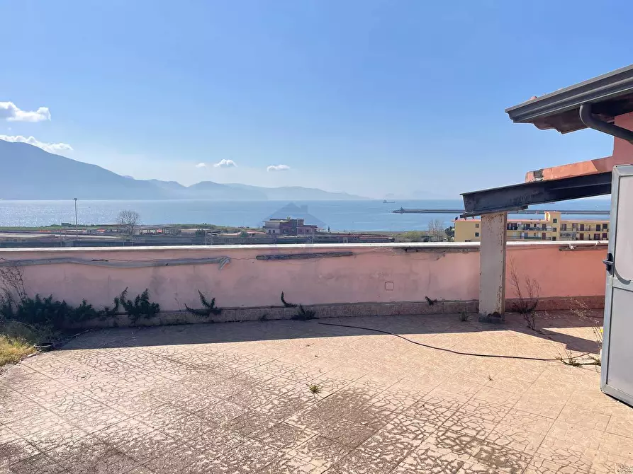 Immagine 8 di Appartamento in vendita  in via roma a Torre Annunziata