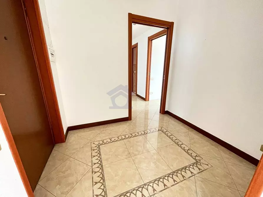 Immagine 16 di Appartamento in vendita  in via roma a Torre Annunziata