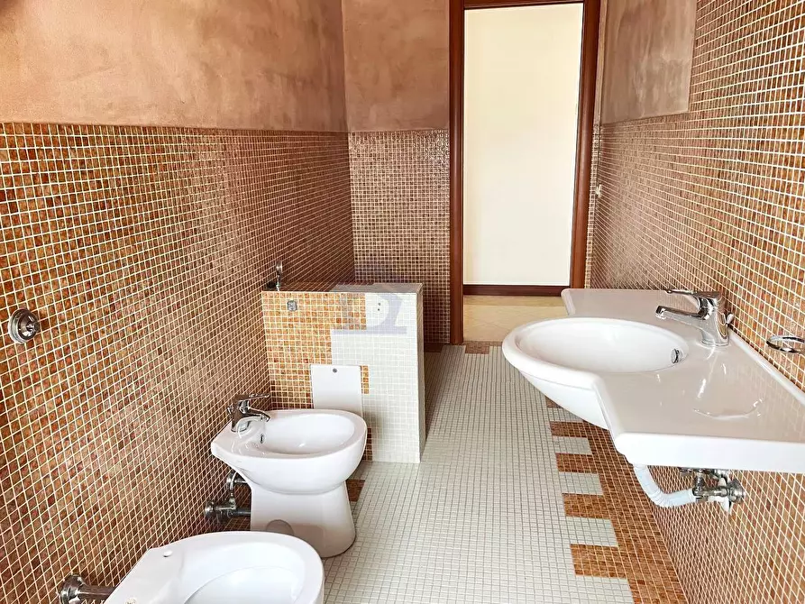 Immagine 20 di Appartamento in vendita  in via roma a Torre Annunziata