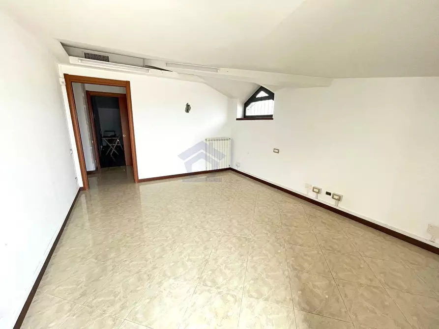 Immagine 24 di Appartamento in vendita  in via roma a Torre Annunziata