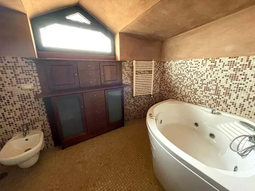 Immagine 29 di Appartamento in vendita  in via roma a Torre Annunziata