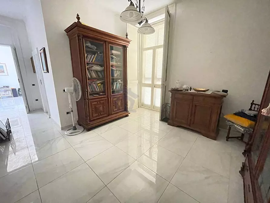 Immagine 19 di Appartamento in vendita  in via frumento a Torre Annunziata