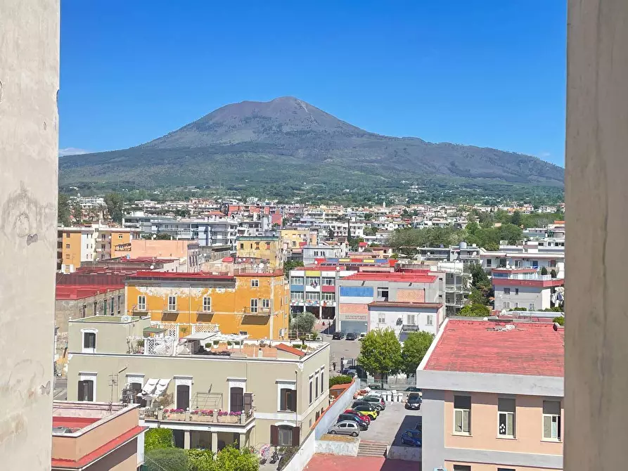 Immagine 2 di Appartamento in vendita  in via vesuvio a Torre Annunziata