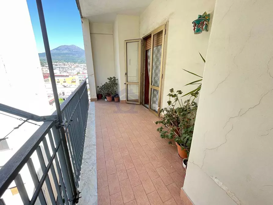 Immagine 4 di Appartamento in vendita  in via vesuvio a Torre Annunziata