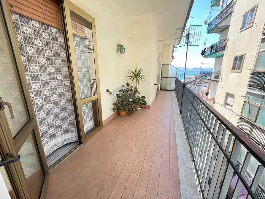 Immagine 6 di Appartamento in vendita  in via vesuvio a Torre Annunziata