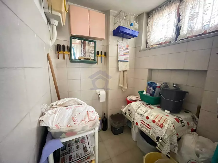 Immagine 13 di Appartamento in vendita  in via vesuvio a Torre Annunziata