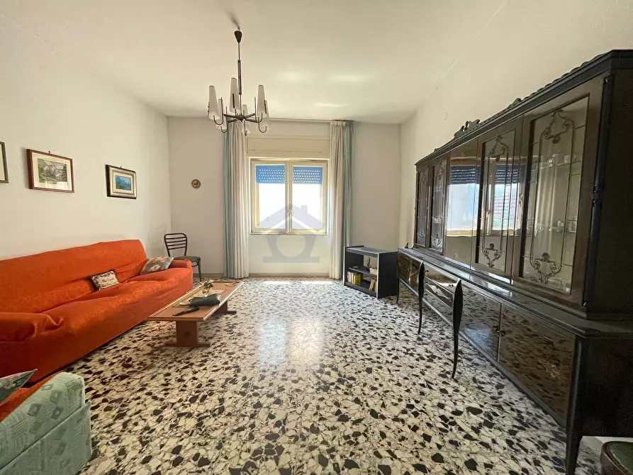 Immagine 3 di Appartamento in vendita  in via iacono a Torre Annunziata