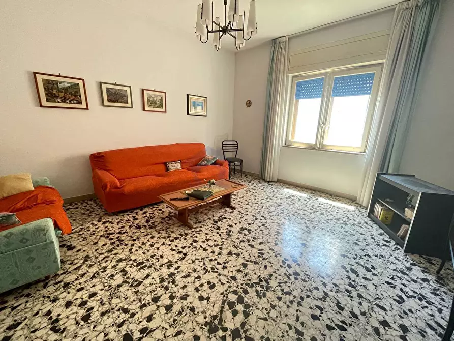 Immagine 4 di Appartamento in vendita  in via iacono a Torre Annunziata
