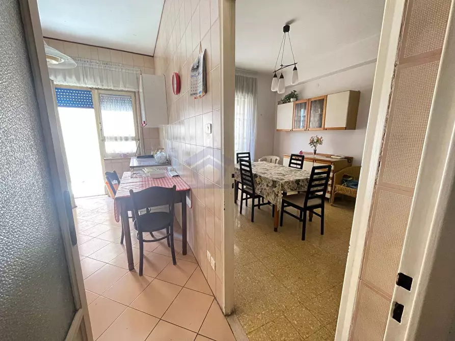 Immagine 8 di Appartamento in vendita  in via iacono a Torre Annunziata
