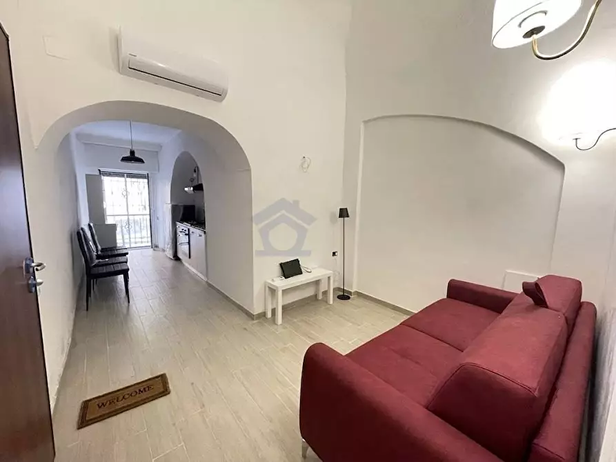 Immagine 1 di Appartamento in vendita  in corso garibaldi a Torre Annunziata