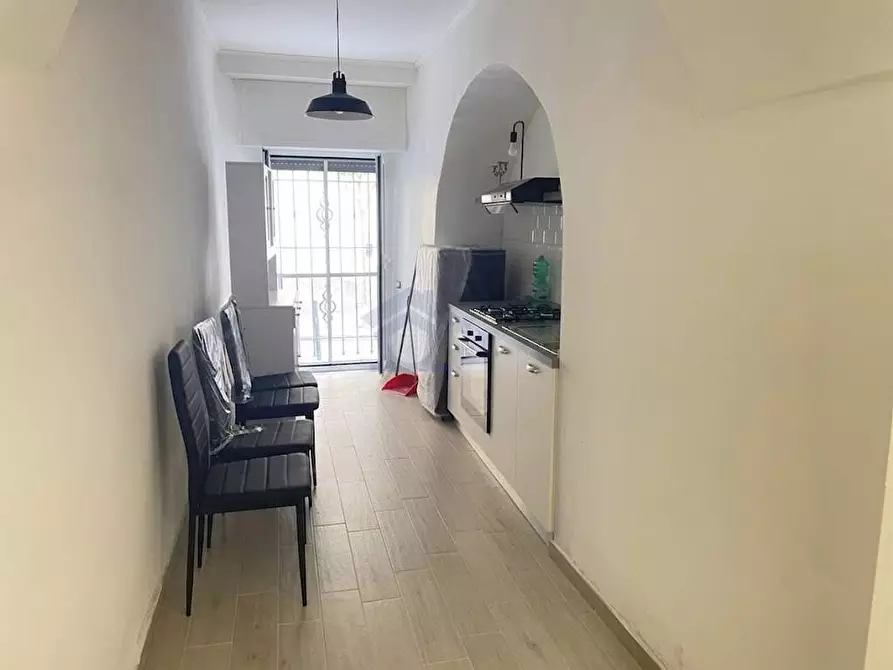 Immagine 2 di Appartamento in vendita  in corso garibaldi a Torre Annunziata